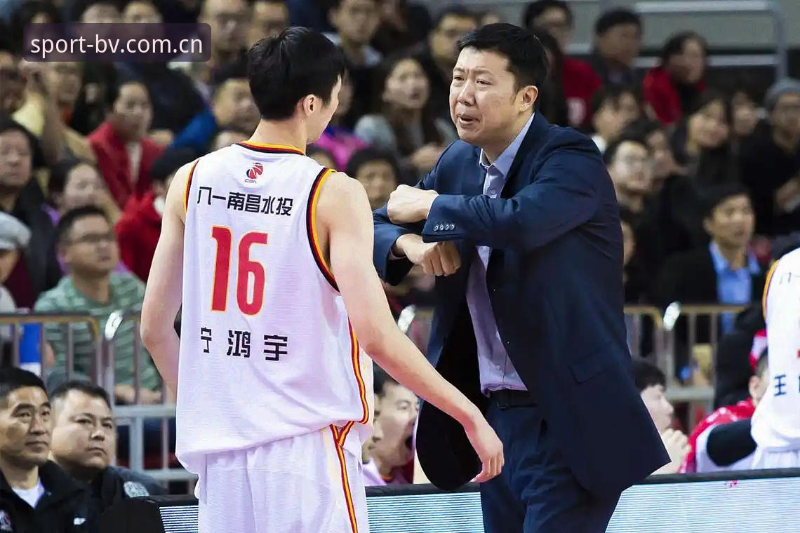 北京男篮换帅，李楠接任是唯一答案吗？